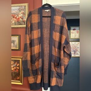 American Eagle Outfitters Plaid Tunic Cardigan Brown Rust and Navy Size Large